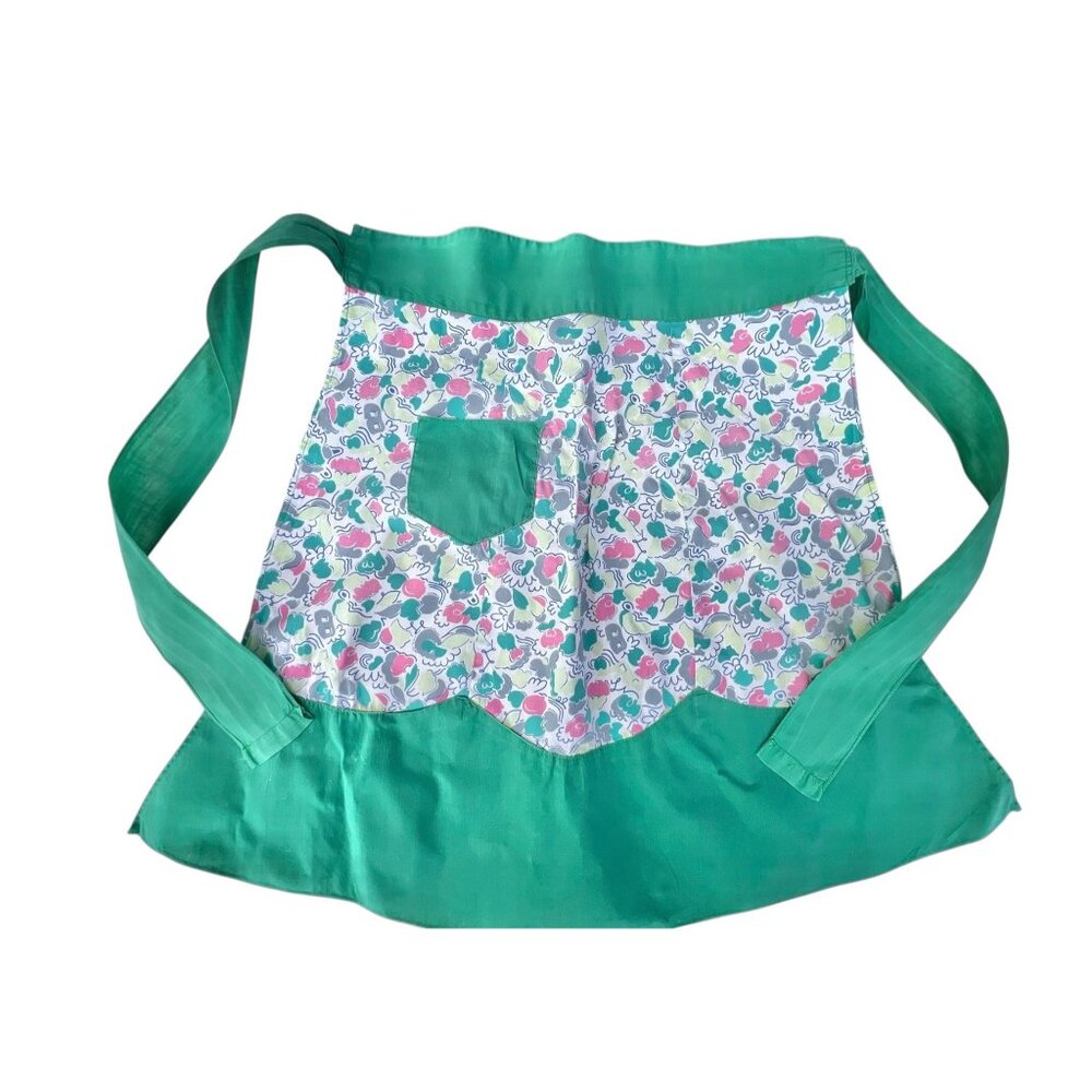 Vintage Apron With Scalloped Hem & Waistband Floral & Green 19" L Handmade
